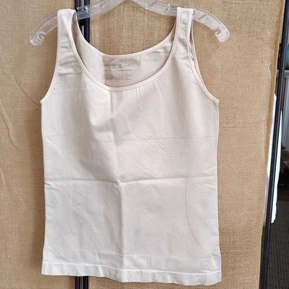 NWT, Shapermint Essentials Tan Cami, Plus Size - Picture 3 of 4